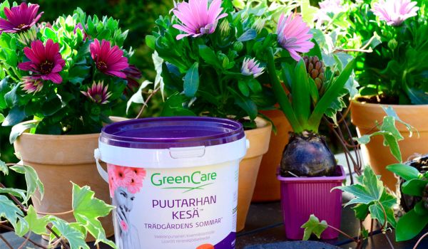 Puutarhan Kesä (Trädgårdens Sommar) 